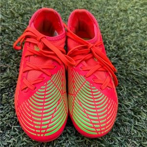 Soccer Cleats | Kids Size 12